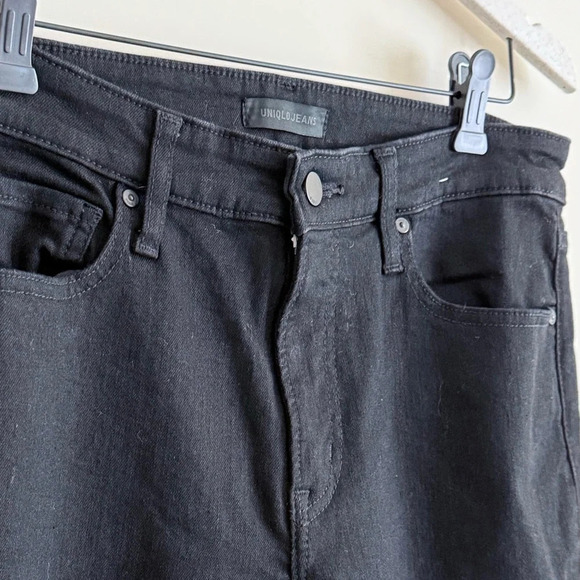 Uniqlo Black Stretch Jeans - 31x34 - Picture 12 of 13